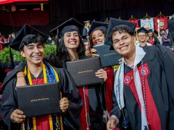 Selected members of the physics major, class of 2025