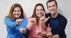 Feature image for Minor in American Sign Language