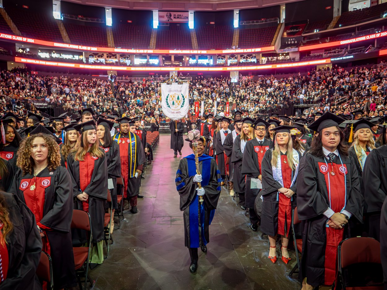 Information For Faculty And Staff Commencement Montclair State